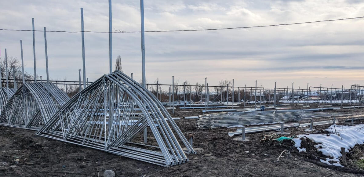 POMIDO - გალვანიზირებული სათბურის (satburi) მშენებლობის პროცესი ფერმები და ბოძები