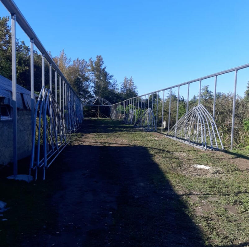 POMIDO - გალვანიზირებული სათბურის (satburi) ბოძების და ჟოლობების მონტაჟი POMIDO - გალვანიზირებული სათბურის (satburi) ბოძები და ჟოლობები